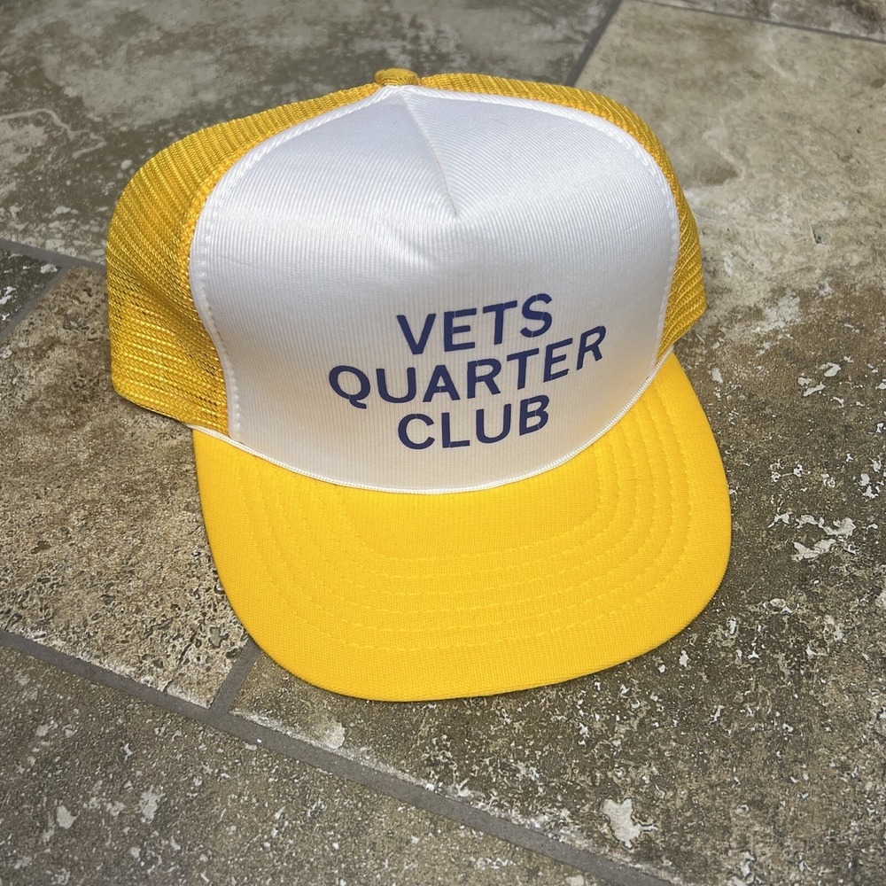 VINTAGE 80s Veteran Army Golf Snap Back Trucker Hat Cap Work‎ Yellow Military